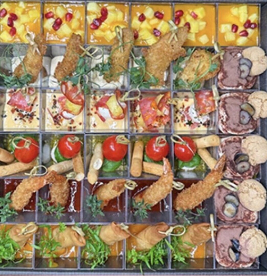 Majerczyk Catering - Plater różności dla 5 osób ( catering dla firm lub klienta indywidualnego)